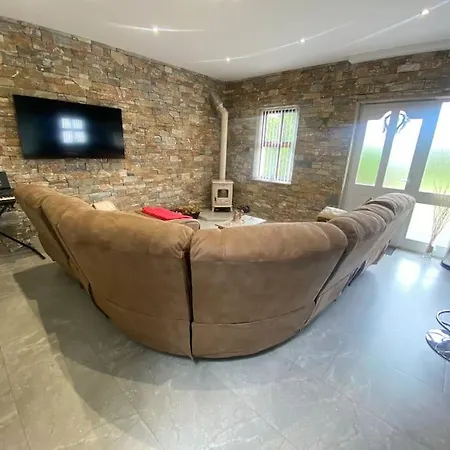 Country Cottage Close To The City. Newry Exterior photo